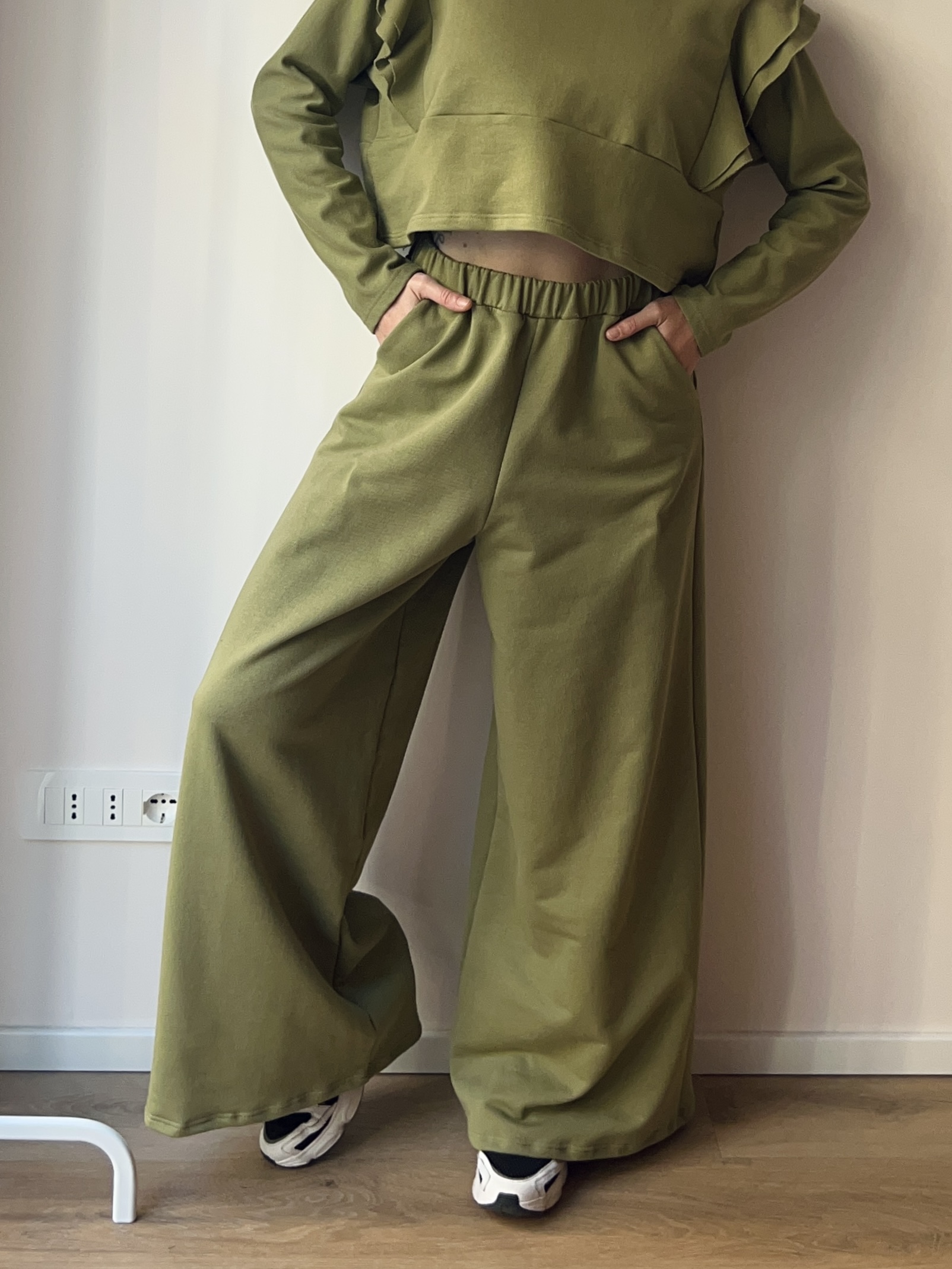 PANTA PALAZZINI VERDE OLIVA - immagine 2
